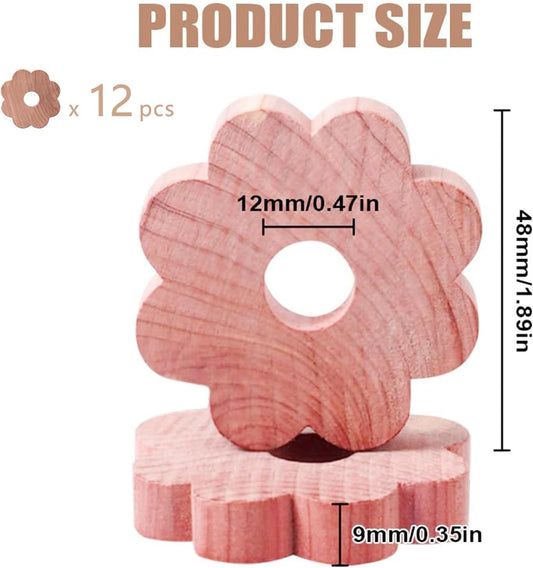 Flower-shaped cedar ring with round center hole and size-marked diagram