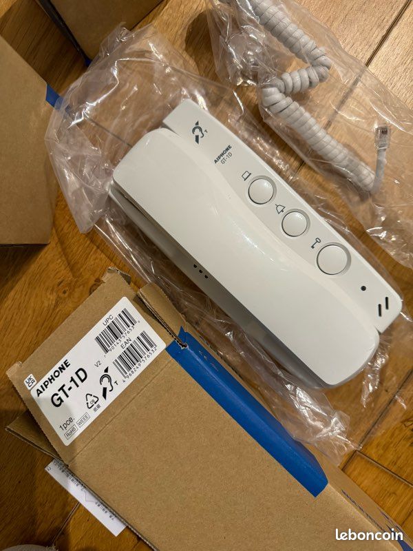 Aiphone GT-1D GT Series 2-Wire Intercom Handset – White | Apartment Audio Station with Mechanical Buttons | Powered by GT-BC Bus Controller