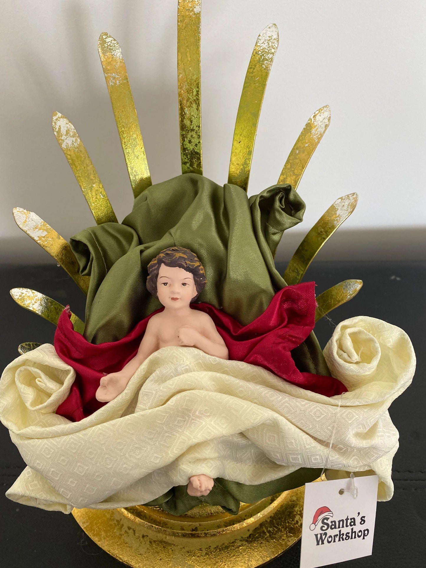 🎄 26cm Christmas Nativity Ornament with Baby Jesus & Manger – Religious Christian Christmas Decoration, Holy Family Holiday Home Decor ✨