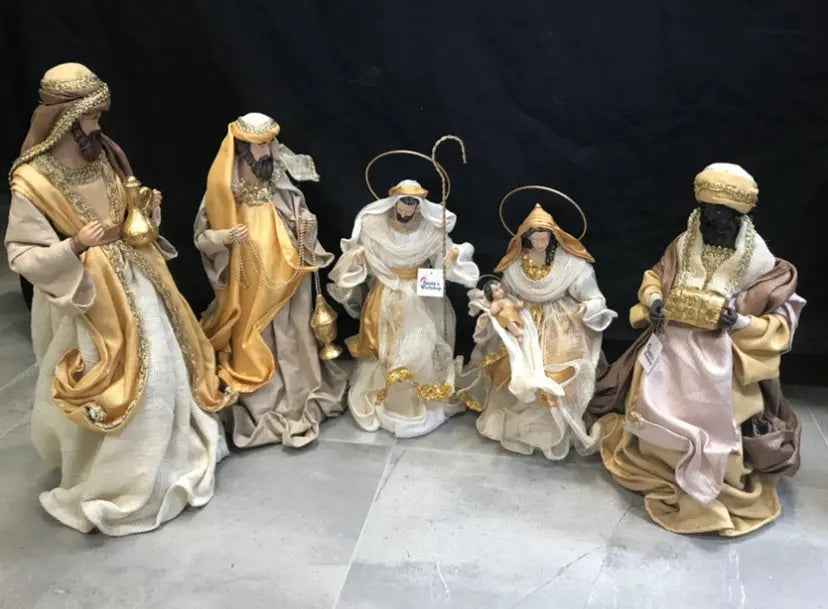 Christmas Nativity scene with manger -40-55cm
