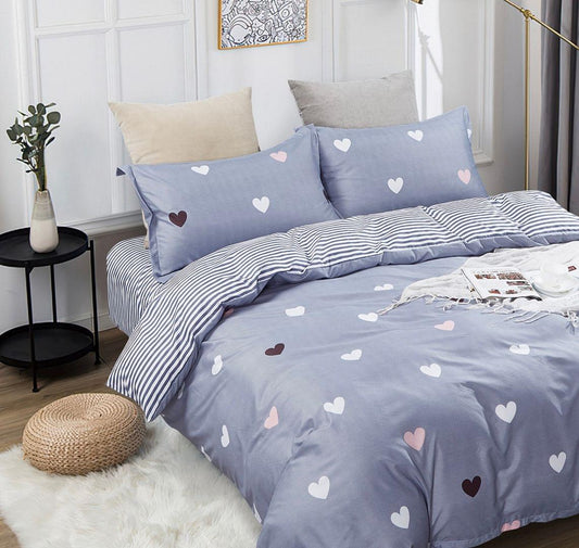 Super king heart-print duvet set with stripe pillowcase detail, blue with white hearts