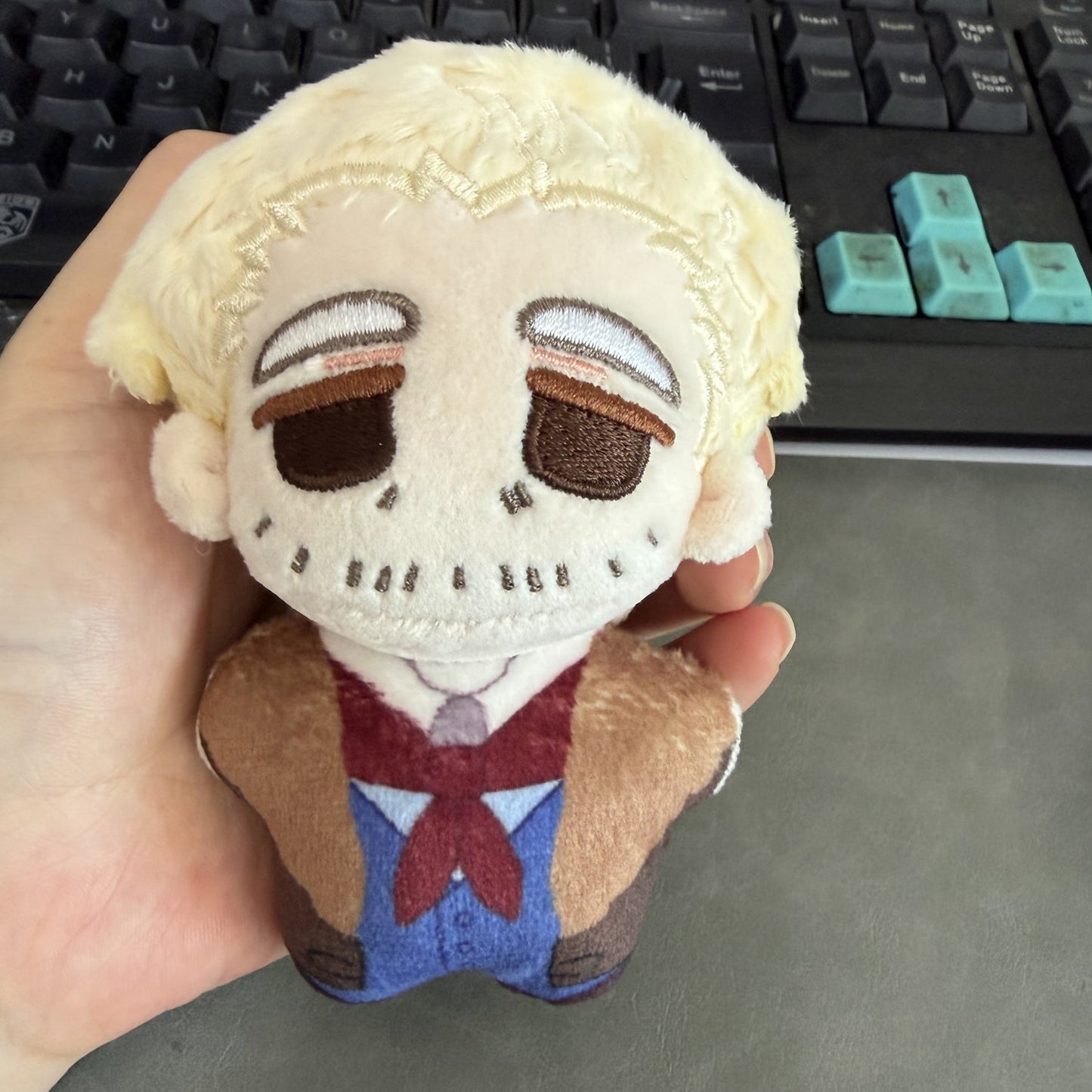Hosea Matthews Plush Outlaw Gang Mentor Plush RDR Action Adventure Game Handmade Plushies 10cm10cm