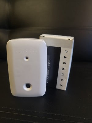 Paradox G550 Wireless Glassbreak Detector 433MHz – Advanced Acoustic Glass Break Sensor