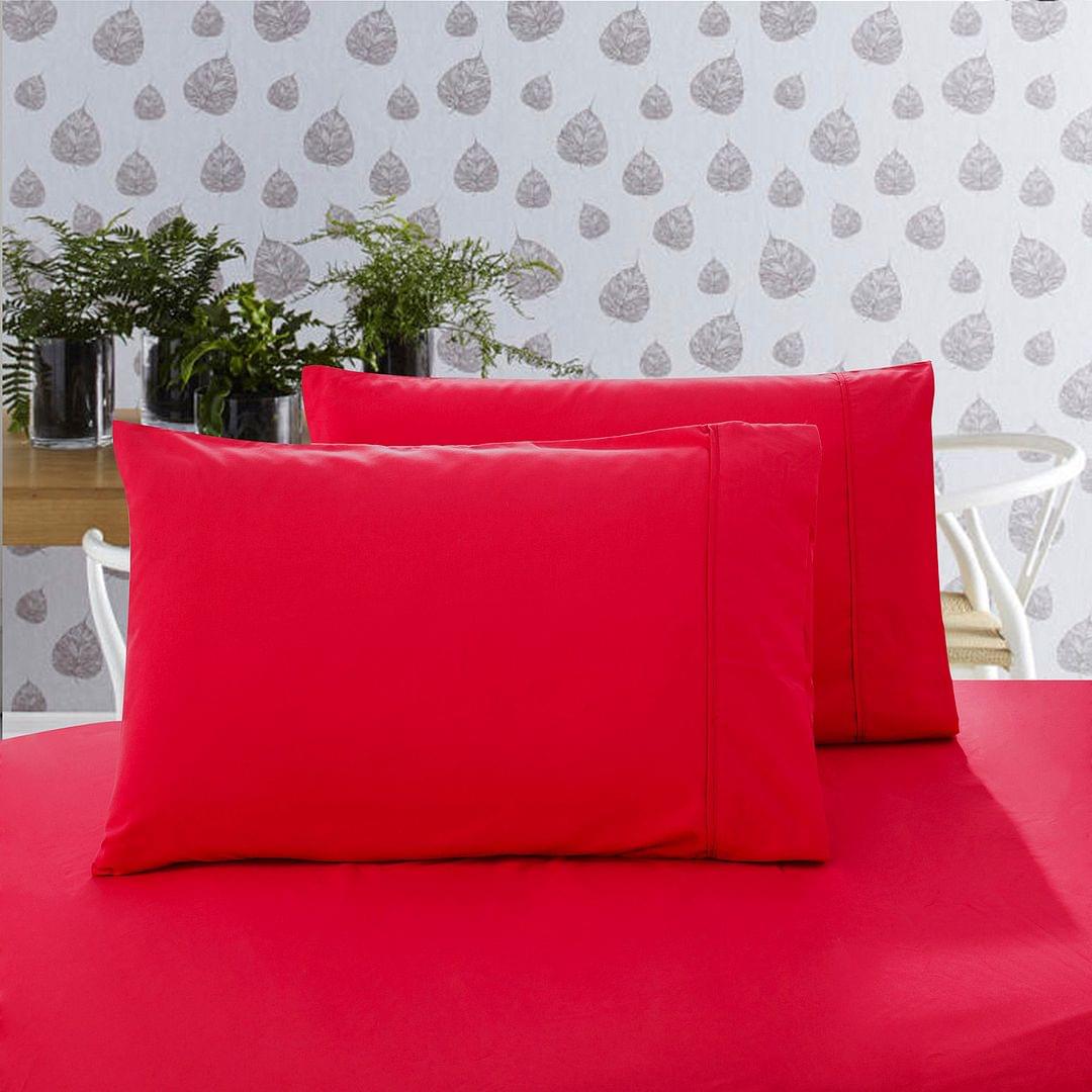 Red standard pillowcase set of 2 with smooth fabric and stitched edges