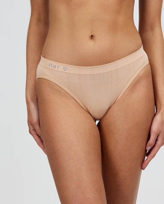 Bone bikini brief, low-rise, thin waistband, full back coverage