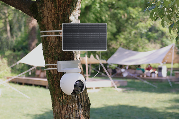 EZVIZ 12W Solar Panel with Integrated 37Wh Battery Storage – Dual-Port Charging for Outdoor Battery Cameras, 23% Conversion Efficiency, Weatherproof Design