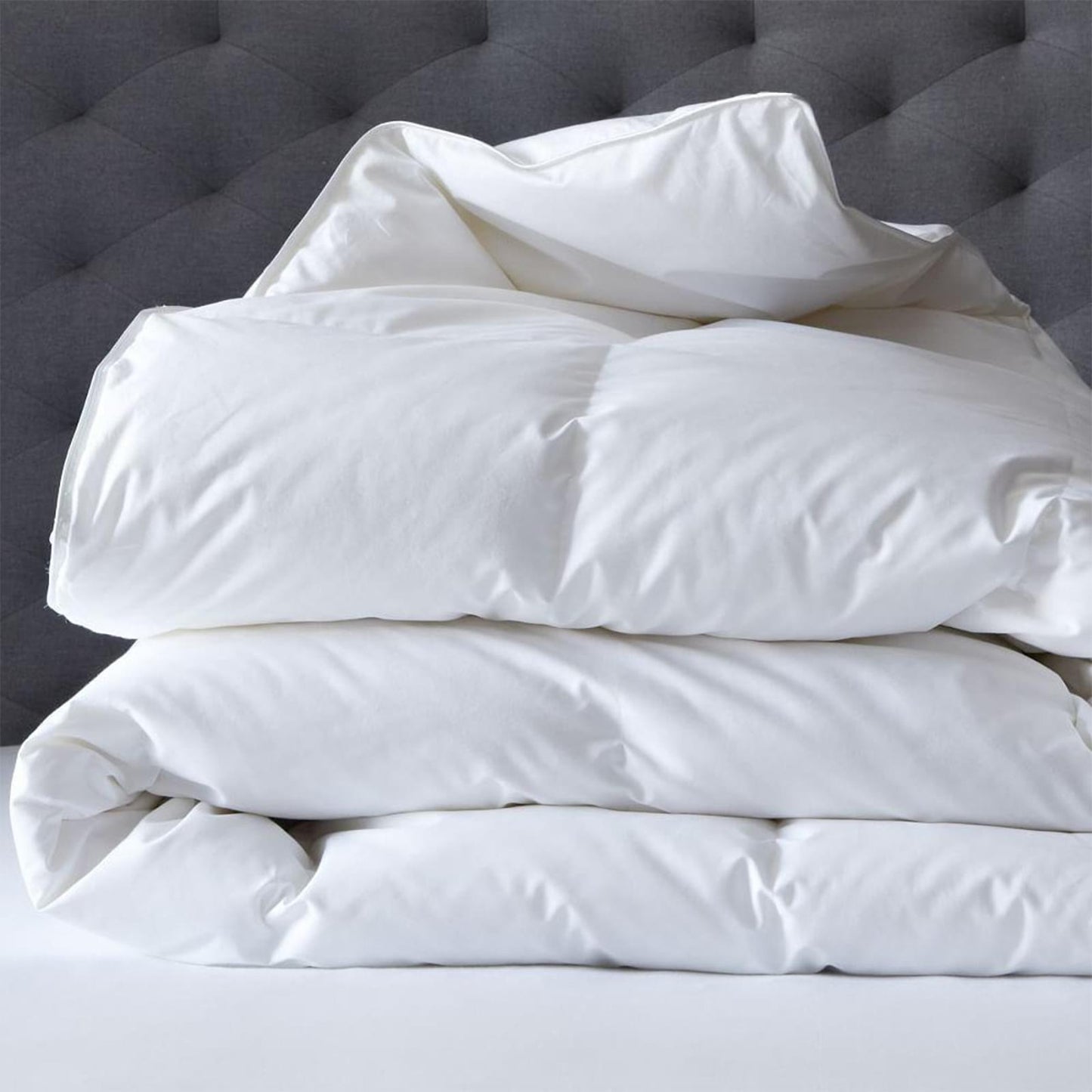 Bamboo quilt with box-stitched fill, white comforter