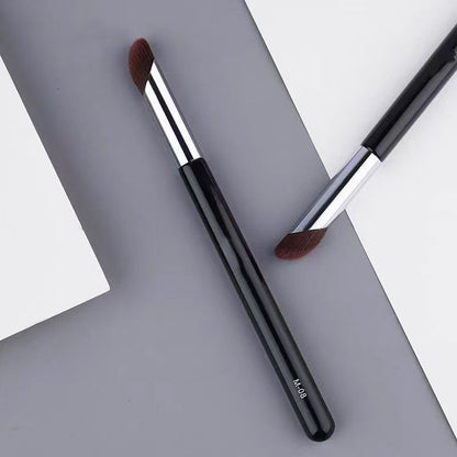 Seamless Precision Finger Concealer Brush Under Eye Blending Australia | Aestha Cosmetics