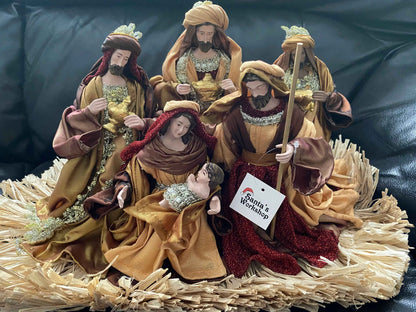 Handmade Christmas Nativity Set 25cm – Holy Family Manger Scene Figurines, Religious Christian Home Decor & Holiday Display