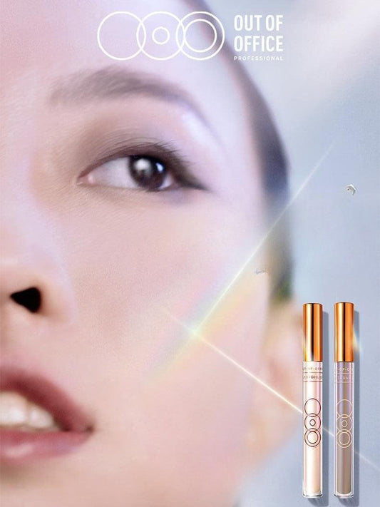 Highlight and contour stick duo with orange caps, beside a beige swatch