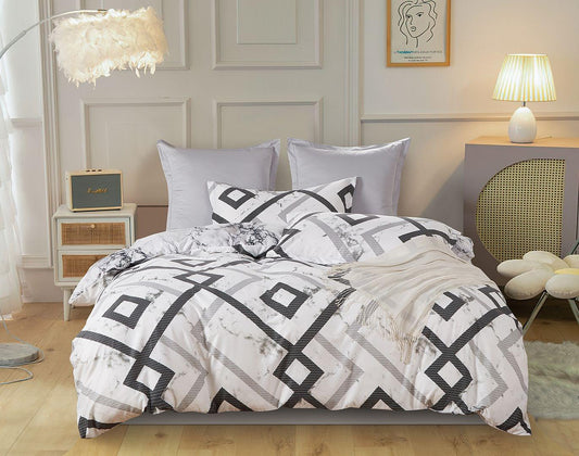 Queen quilt/duvet cover set with white and black geometric square pattern bedding and shams