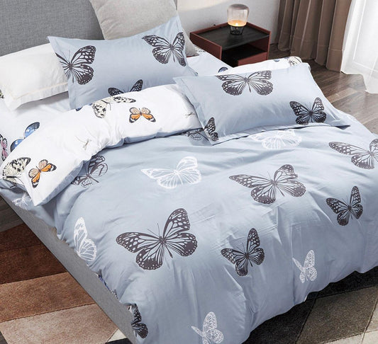 Butterfly duvet cover set with light blue base and large butterfly prints, king size