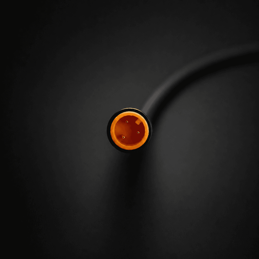 3-pin throttle plug connector with orange inner pins