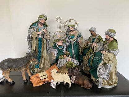 Christmas Nativity manger  -51 cm including barn animals