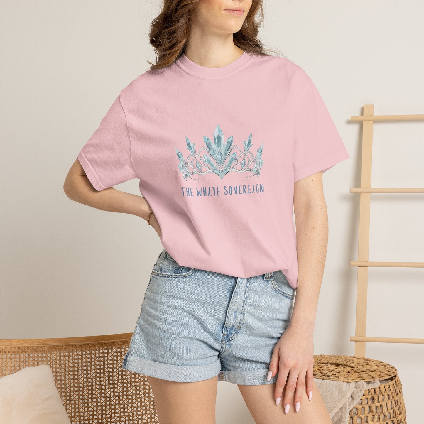 The White Sovereign Blue Seaweed Crown  Tsaritsa Frost Queen Graphic Tee