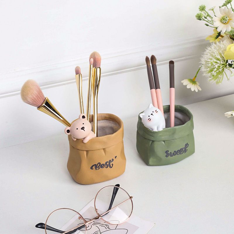 Creative Animal-Themed "Paper Bag" Pen Holder (Dog) — Resin Desktop Organizer | Cute Cartoon Pencil Cup, Planter, & Storage Container | Home & Office Desktop Decor