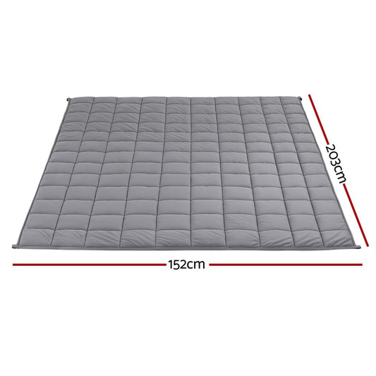 Grey weighted blanket spread flat with grid quilting, size 152 x 203 cm