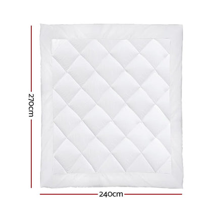 Microfibre bamboo quilt square, white, diamond stitch pattern, measurement outline
