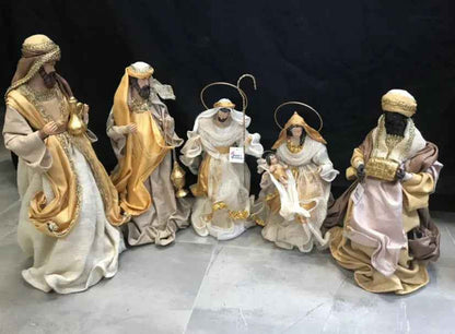 Christmas Nativity scene with manger  -40-55cm