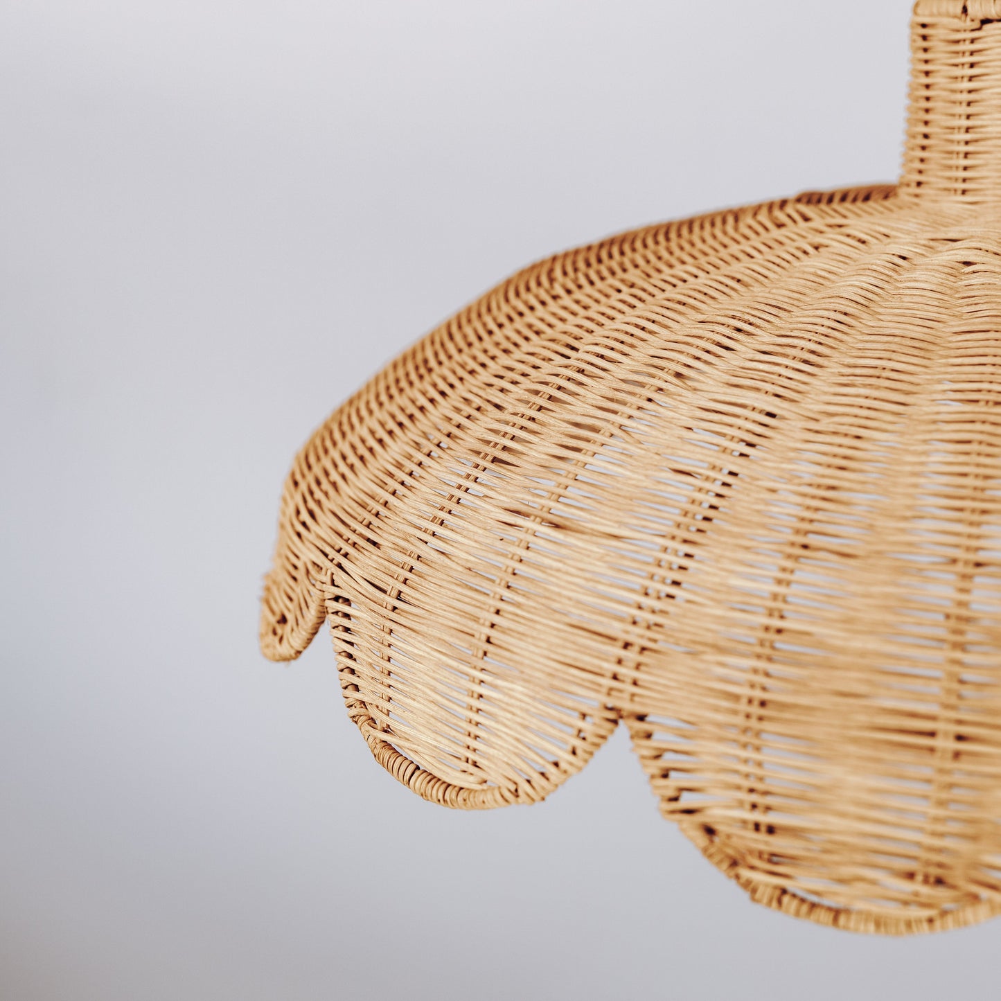 Alice Scallop Rattan Pendant Light - Natural