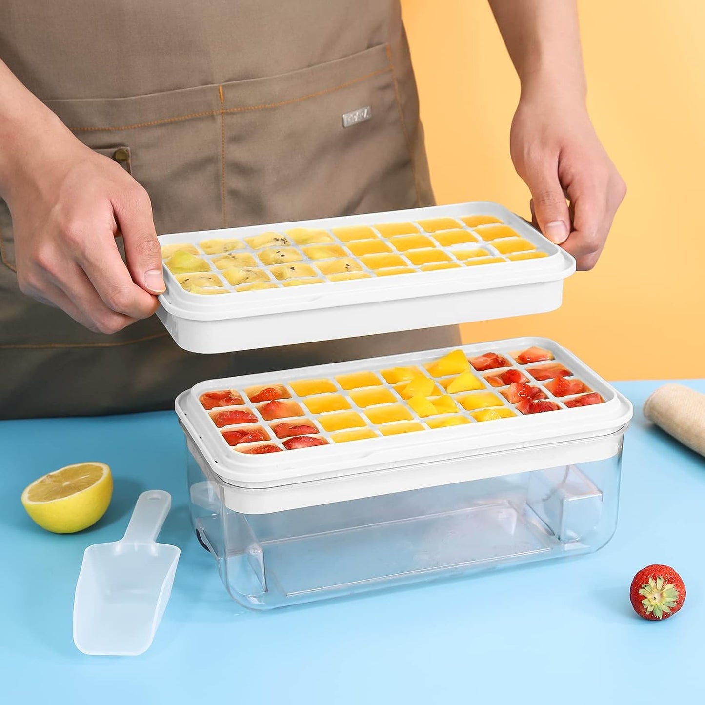 Ice Cube Tray with Lid and Bin, 64 pcs Ice Cubes Molds, Ice Trays for Freezer, Ice Cube Tray Mold, with 2 Trays, Ice Freezer Container, Spill-Resistant Removable Lid & Ice Scoop, for Whiskey,Cocktail