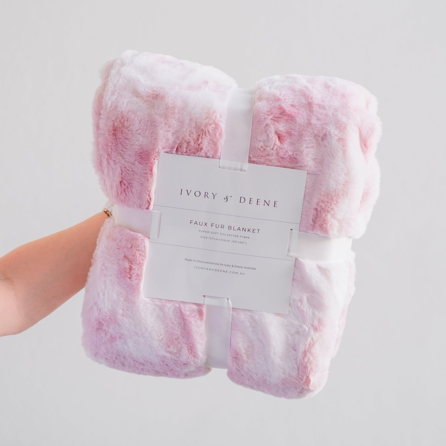 Cloud Plush Fur Throw Blanket - Marble Pink