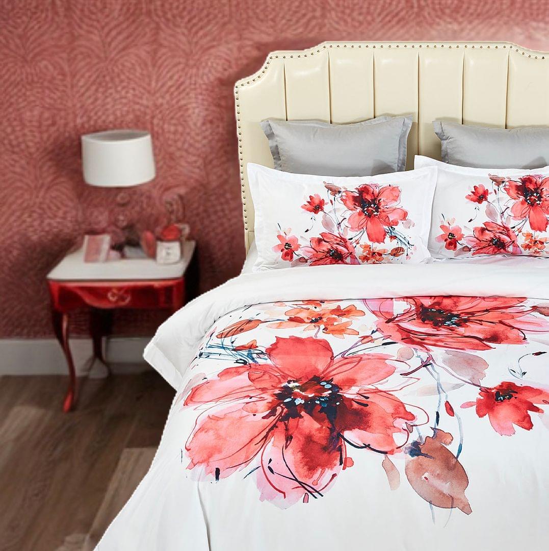 Queen floral quilt cover set with large red blooms on white bed linen