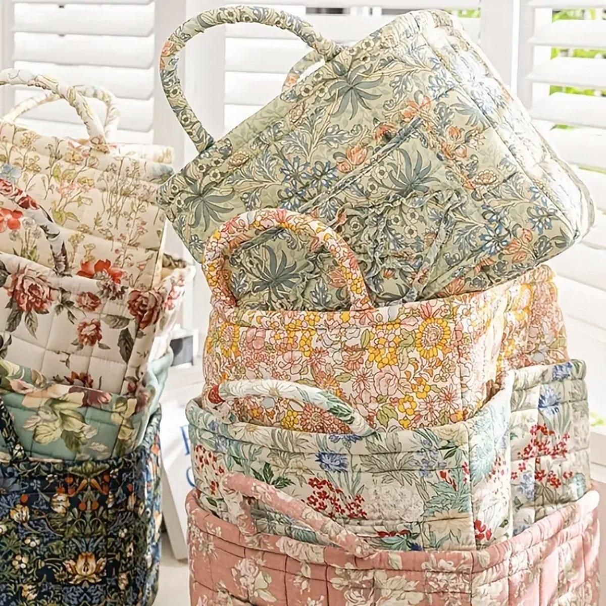 Portable Fabric Storage Basket Korean Pastoral Style Organizer for Home Sundries - Floral2