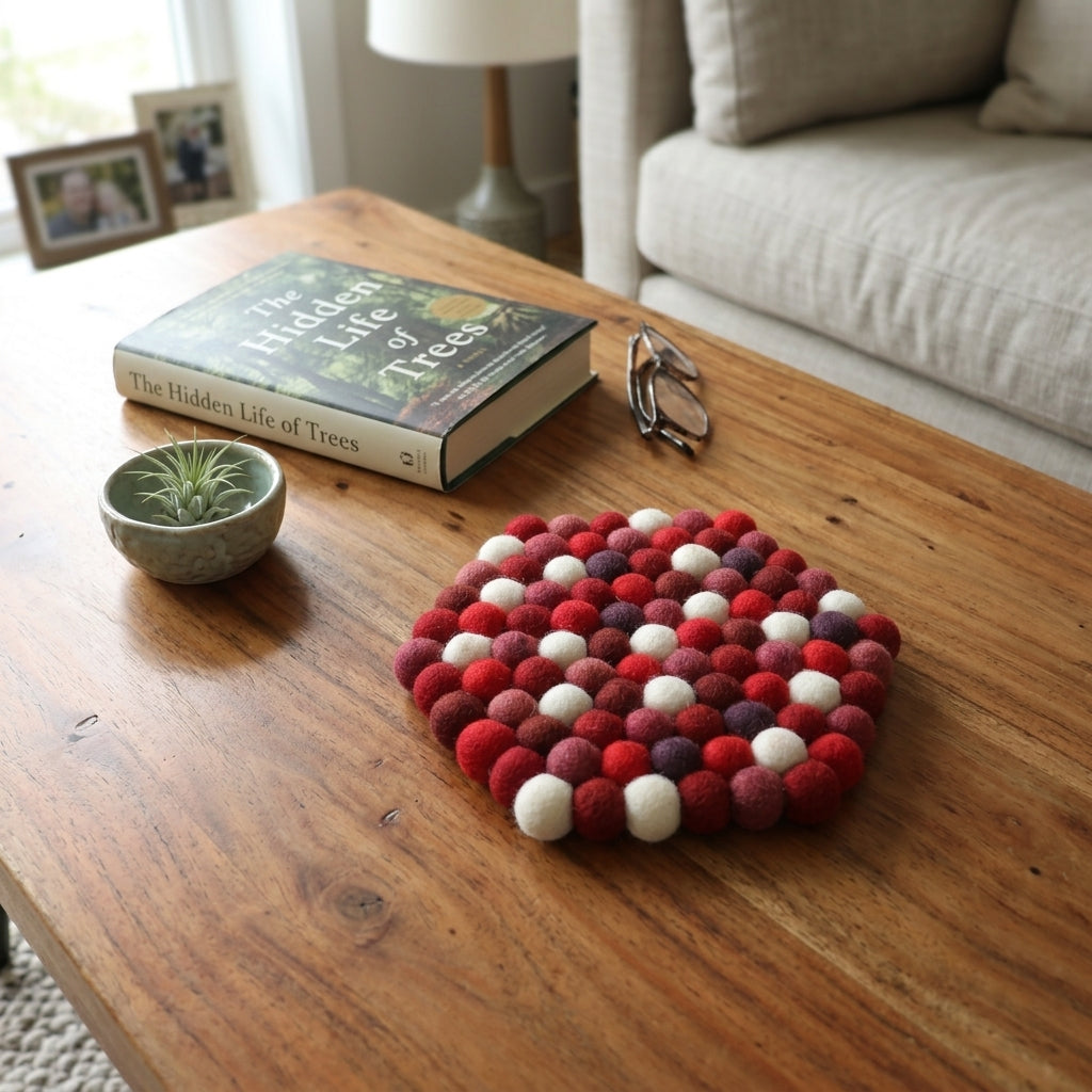 Red Berry Red Wool Felt Trivet Heat Mat – Handmade Pot Mat