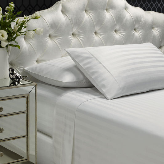 White king sheet set with sateen finish, fitted sheet and pillowcases