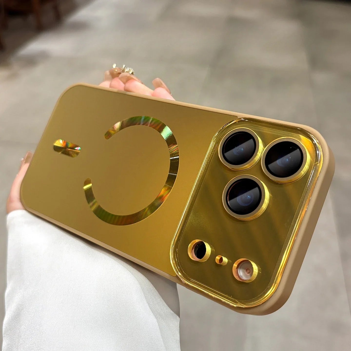 Shockproof iPhone 17 MagSafe Case