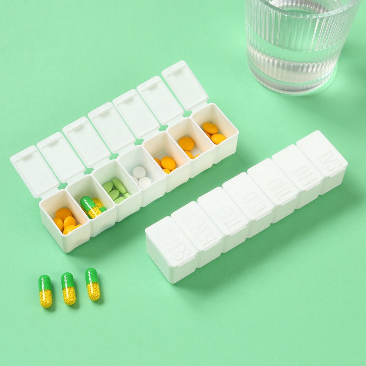 Pill Box | 7-Day Pill Box | Medicine Box | Pill Box | 1 Week | With Daily Divider | White
