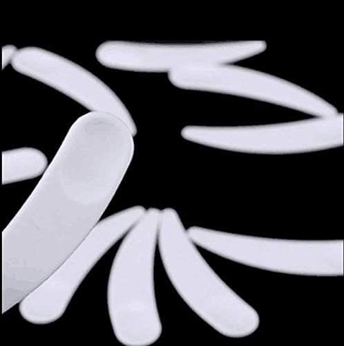 Disposable mini curved makeup spatulas, white plastic spoons, multiple