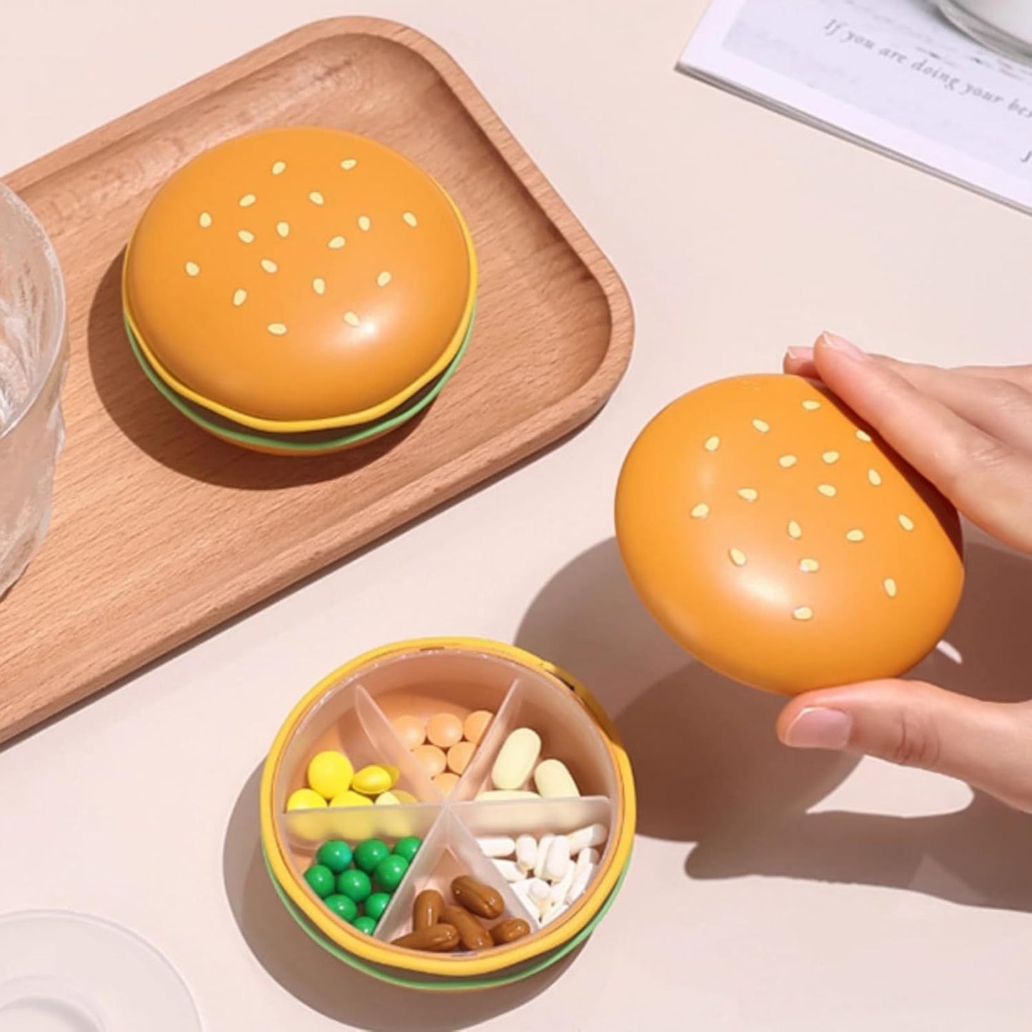 Hamburger Shaped Pill Case, Portable 6 Compartment Mini Pill Organizer with Sealable Lids for Medicine Vitamin Storage (Hamburger Pill Box [6-Grid])