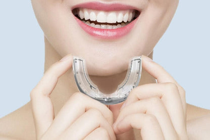 Anti-Snoring Mouth Guard Sleeping Bite Guard for Bruxism Aid Mouthpiece -White
