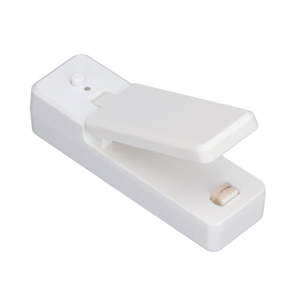 Portable Mini Bag Sealer with Magnet USB Charging Plastic Bag Sealing Machine for Home Kitchen UseWhite