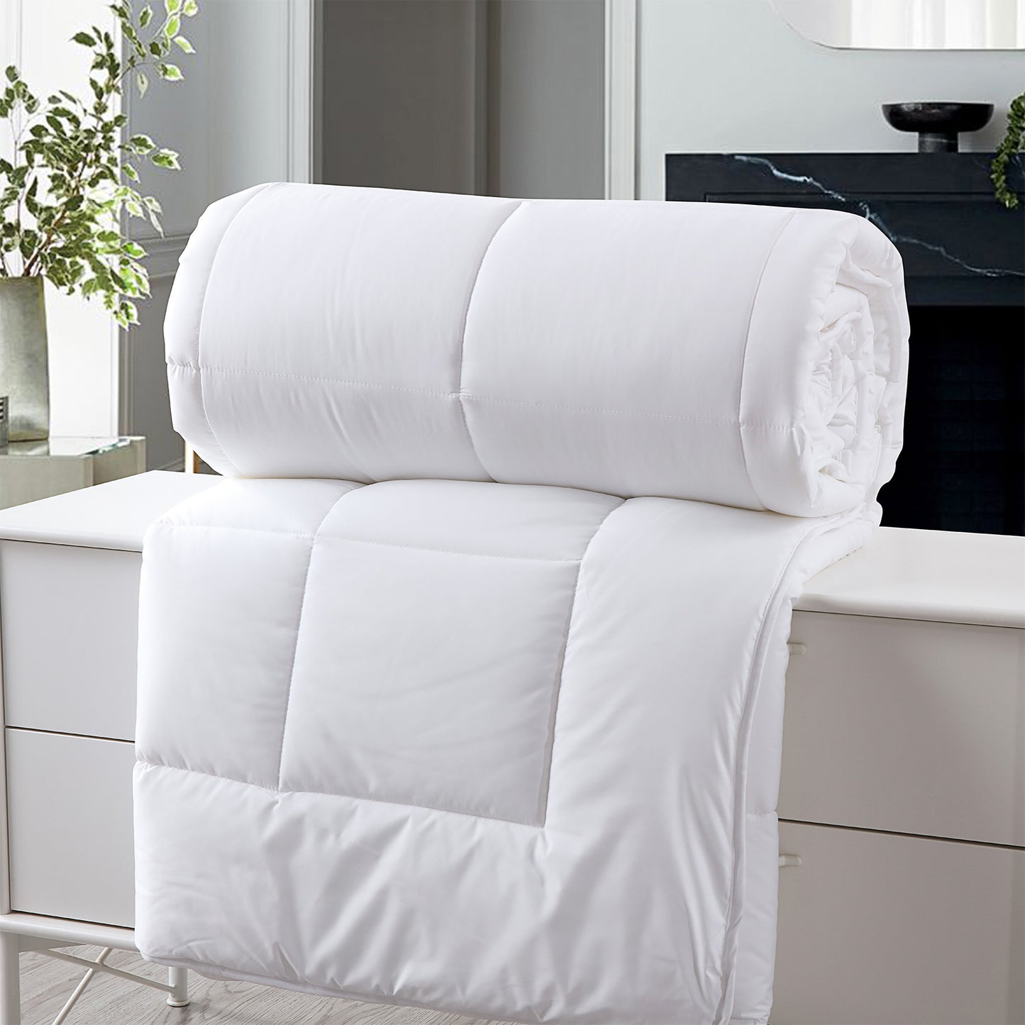 Royal Comfort 260GSM Deluxe Eco-Silk Touch Quilt 100% Cotton Cover - Single - White
