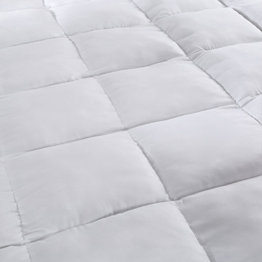 White quilted mattress pad topper cover with box-channel stitching