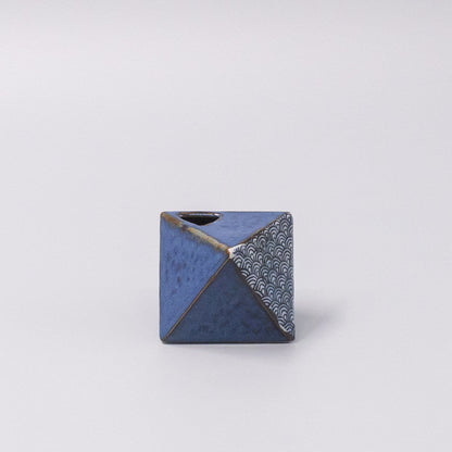 Vase Triangular Indigo Wave 130ml