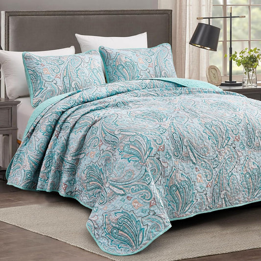 Teal paisley quilted coverlet with two matching standard pillowcases