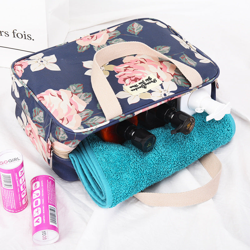 Versatile Portable Handled Bag - Durable Waterproof Fabric, Ideal for Toiletries, Lunch & Travel(Light blue white bear)