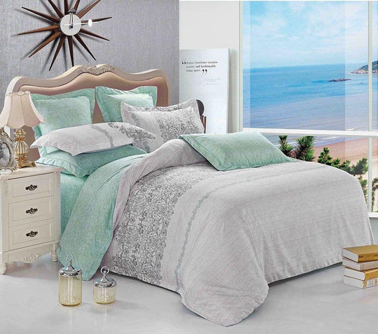 Double size duvet quilt cover set with gray, green and leaf-print bedding