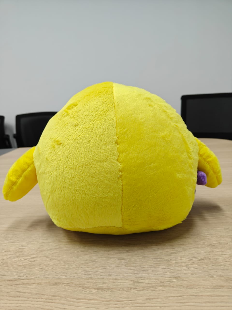 Duck with Knife Plush Funny Meme Plush Cute Novelty Gift Handmade Plush 20cm