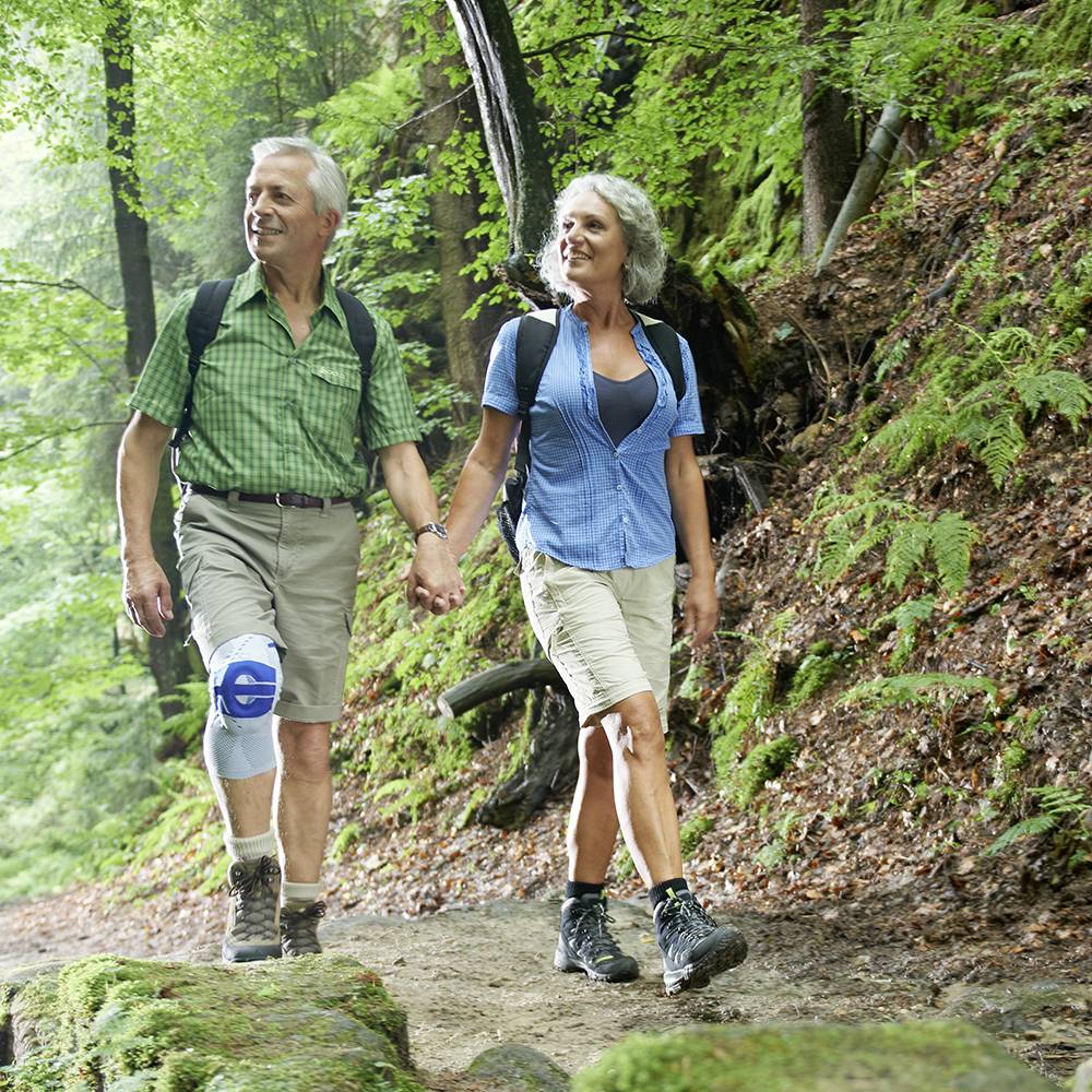 GenuTrain P3 Sports Injury and Instability Knee Brace