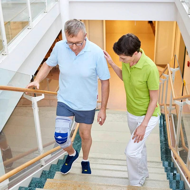 GenuTrain S Hinged Sports Injury Knee Brace (ACL/PCL)