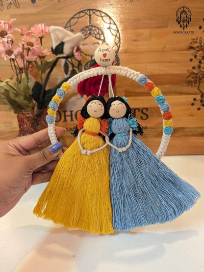 Macrame Doll Wall Hanging — Couple and Friendship Gift