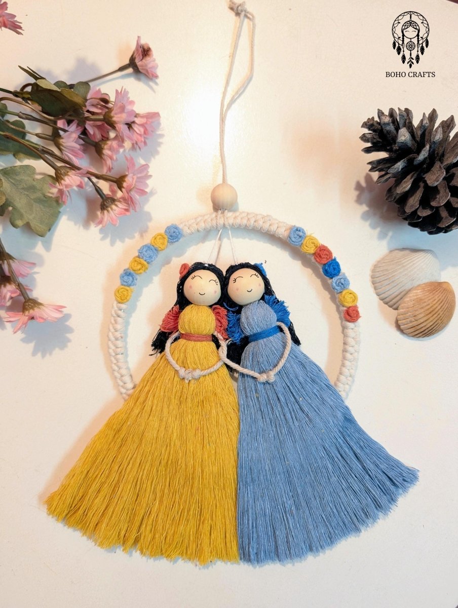 Macrame Doll Wall Hanging — Couple and Friendship Gift