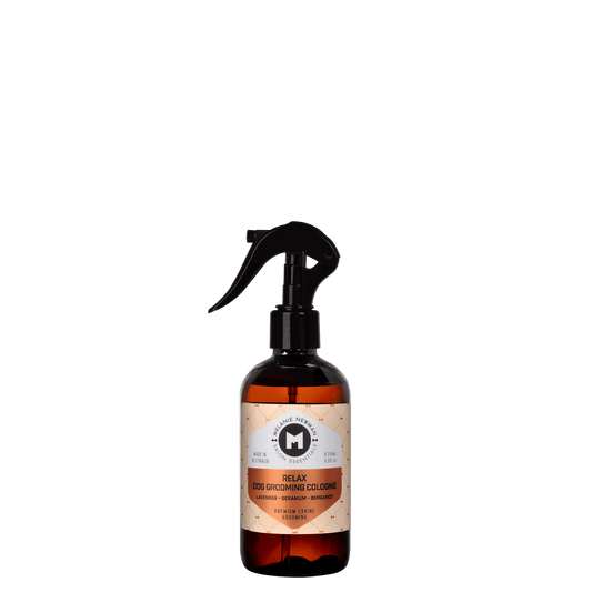 Melanie Newman Relax cologne spray bottle with trigger nozzle