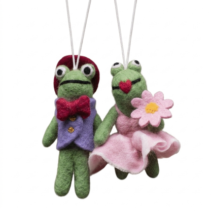 Handmade Wool Felt Frog Couple Ornament